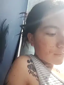 Snapshot of mr_arte chatting on 11/08/25, 10:15 mr arte online show from 11/08/25, 10:15