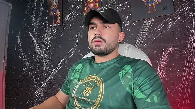 Snapshot of JonnSnow_ chatting on 11/09/25, 04:22 JonnSnow online show from 11/09/25, 04:22