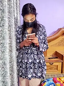 Student12th online show from 01/16/26, 04:27