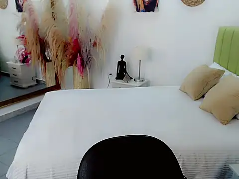 sebastian cruz  online show from 02/01/26, 06:50