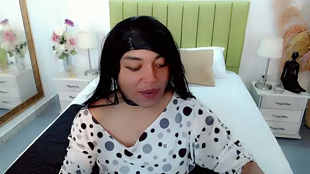 sebastian cruz  online show from 03/25/26, 07:09