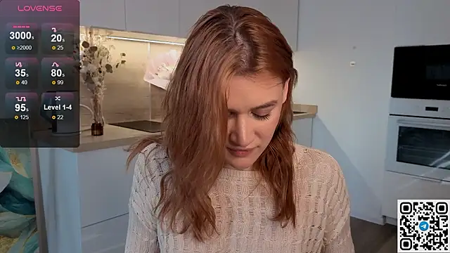 Snapshot of eshleeygreen chatting on 03/21/26, 08:19 eshleeygreen online show from 03/21/26, 08:19