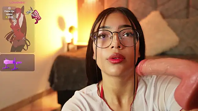  ViolletteNoir  online show from 01/14/26, 08:14