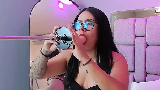 Snapshot of Amy_whittee chatting on 11/27/25, 07:49 Amy whittee online show from 11/27/25, 07:49