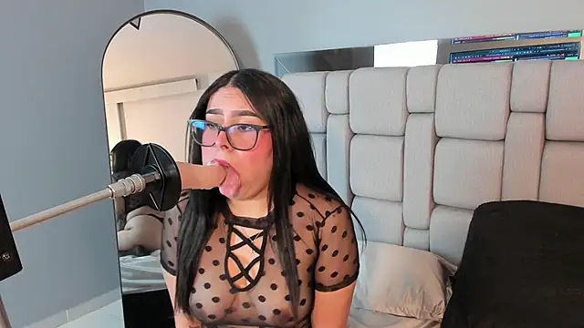 Snapshot of Amy_whittee chatting on 12/16/25, 07:19 Amy whittee online show from 12/16/25, 07:19