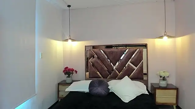 Juliette Leroyy online show from 01/09/26, 06:53