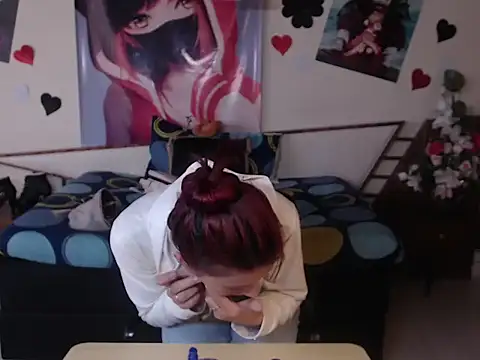 Snapshot of LuluKiss_ chatting on 02/28/26, 01:45 LuluKiss online show from 02/28/26, 01:45