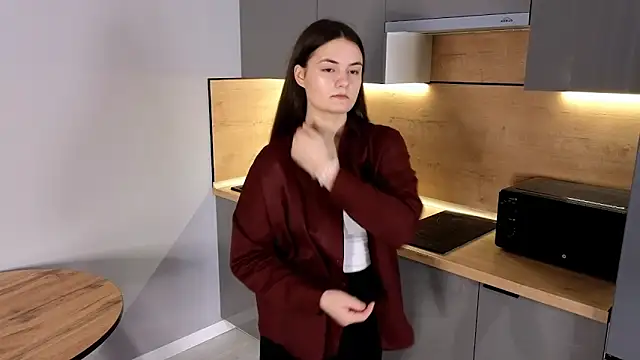 Snapshot of JoyBradley chatting on 11/30/25, 06:06 JoyBradley online show from 11/30/25, 06:06