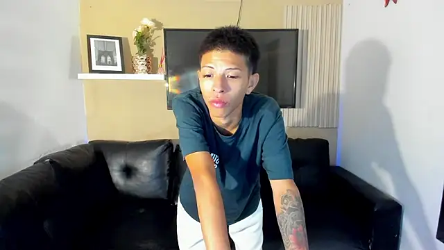 Tessachains 2  online show from 01/15/26, 01:32