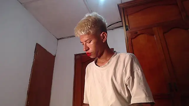 Tessachains 2  online show from 02/28/26, 12:06