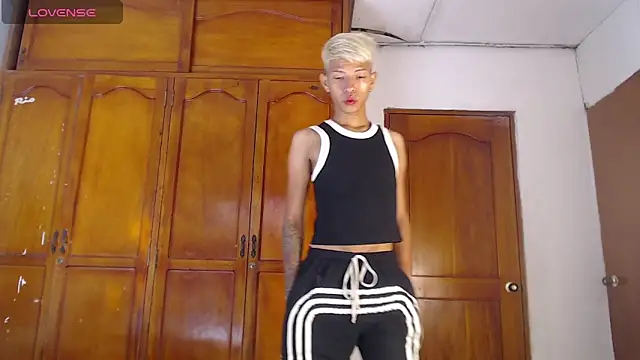 Tessachains 2  online show from 03/02/26, 02:13