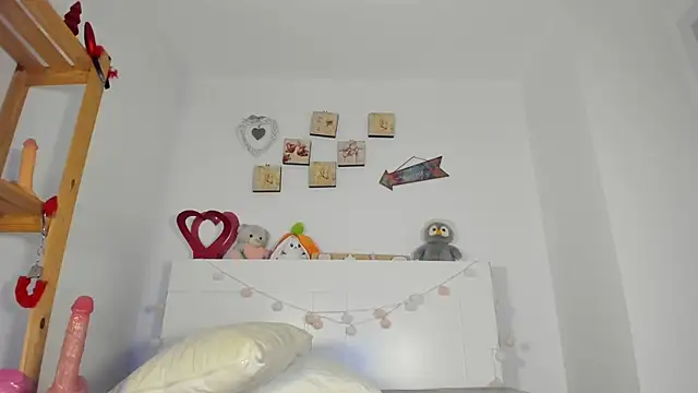 Blueee diamond online show from 04/09/26, 08:58