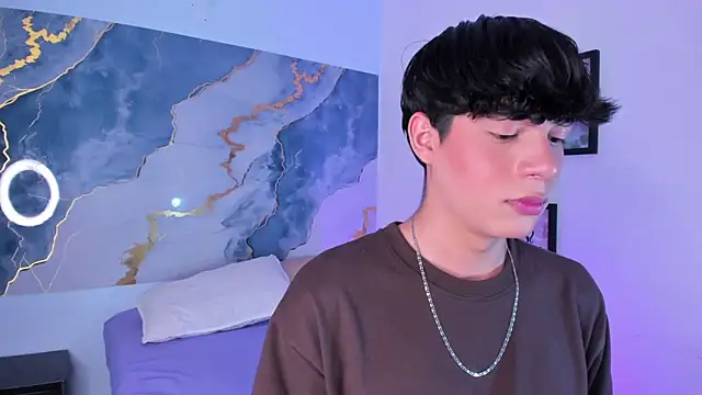 Isaac Kurtt online show from 11/14/25, 07:56