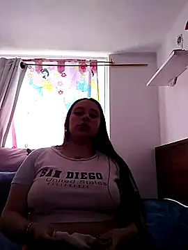 Thamara- online show from 11/07/25, 06:08