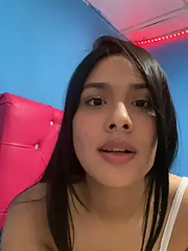 Snapshot of Chiquinquira3 chatting on 05/23/26, 05:01 Chiquinquira3 online show from 05/23/26, 05:01