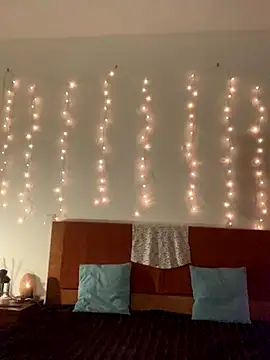 massagistahotbrunette online show from 11/20/25, 07:13