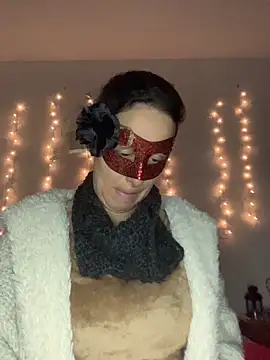 massagistahotbrunette online show from 02/06/26, 10:46