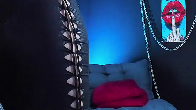 KatrinaStone online show from 04/08/26, 09:04