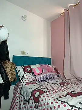 Melody Spencer26 online show from 12/16/25, 06:24