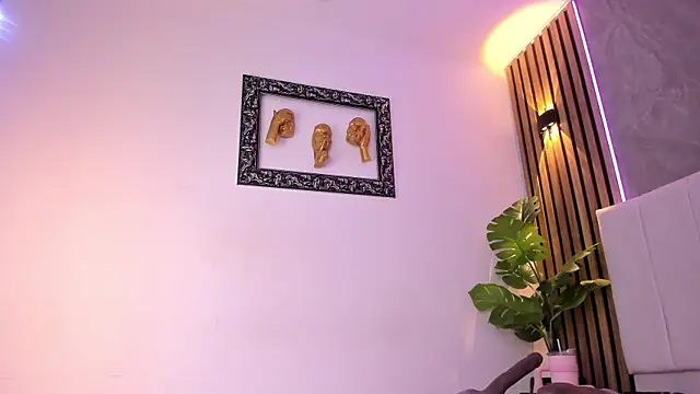 Carlotta de velour online show from 03/27/26, 08:26