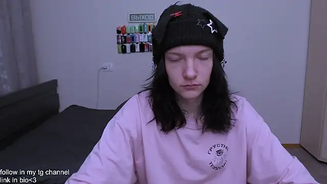 RaidenXL online show from 11/26/25, 03:24