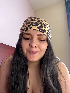 candicewest  online show from 12/20/25, 06:04