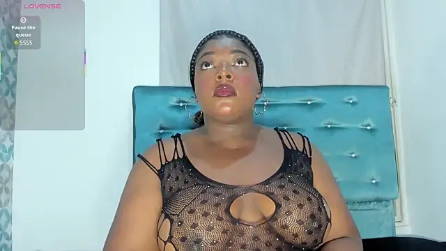 Tamaramilleer online show from 11/27/25, 03:03