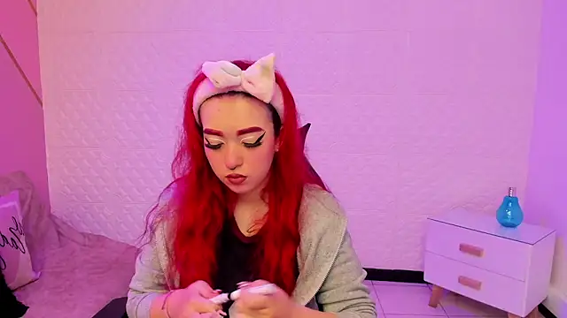 Dakkotta   online show from 11/07/25, 02:28