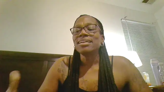 SweetParadise00 online show from 11/06/25, 03:18