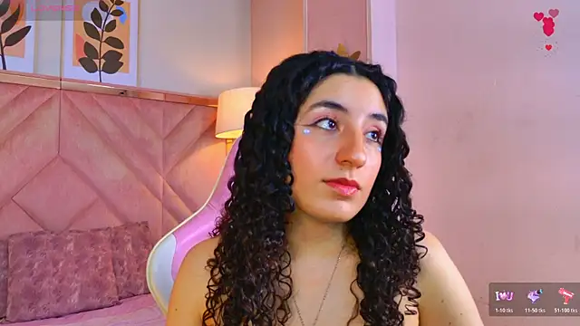 Snapshot of DemiJones_ chatting on 04/21/26, 03:57 DemiJones online show from 04/21/26, 03:57