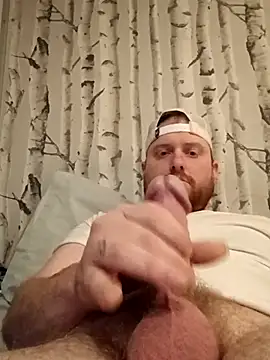 Snapshot of Slimdick4you12 chatting on 11/06/25, 03:51 Slimdick4you12 online show from 11/06/25, 03:51