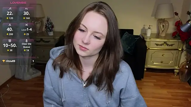 HolyBabyDoll online show from 01/10/26, 11:23