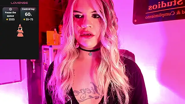 Snapshot of mistressparty chatting on 03/14/26, 05:46 mistressparty online show from 03/14/26, 05:46