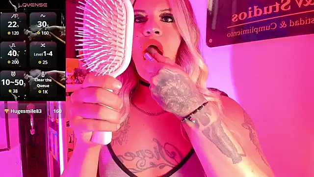 Snapshot of mistressparty chatting on 04/15/26, 07:58 mistressparty online show from 04/15/26, 07:58