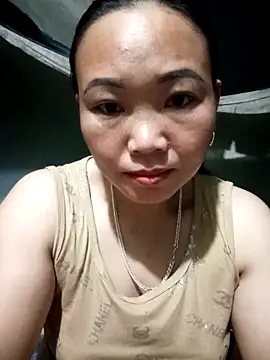 Snapshot of susunini chatting on 11/08/25, 11:14 susunini online show from 11/08/25, 11:14