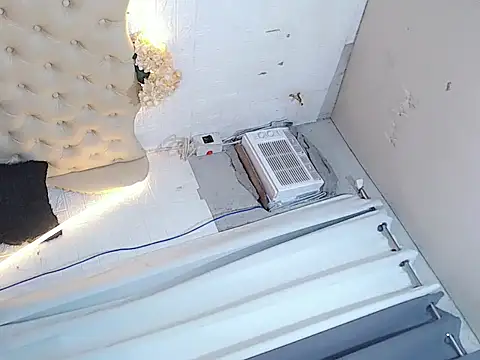 Snapshot of Sassy_Siarre chatting on 11/15/25, 03:26 Sassy Siarre online show from 11/15/25, 03:26