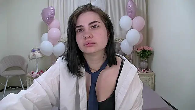 AdrianaTorres online show from 02/20/26, 05:26