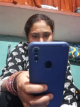 Snapshot of ZANUUA chatting on 11/07/25, 01:00 ZANUUA online show from 11/07/25, 01:00