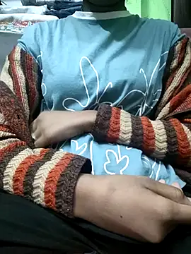 Snapshot of Hasinaji chatting on 11/09/25, 01:20 Hasinaji online show from 11/09/25, 01:20