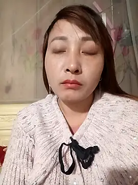 Missa-kute20 online show from 11/26/25, 09:10