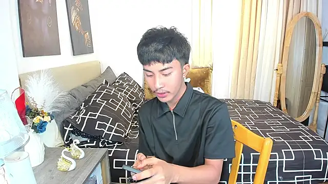 Snapshot of Urloverhardcock chatting on 04/07/26, 09:10 Urloverhardcock online show from 04/07/26, 09:10