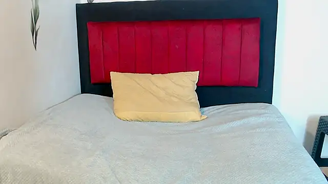 Snapshot of AMARYXS chatting on 02/19/26, 06:37 AMARYXS online show from 02/19/26, 06:37