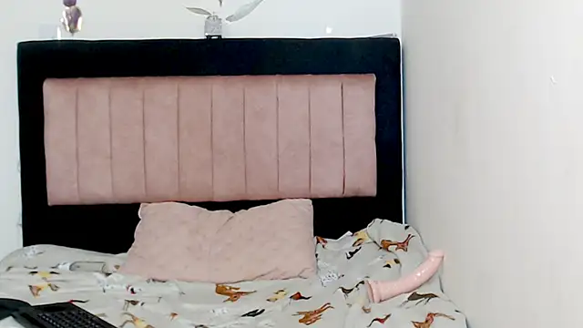 Snapshot of AMARYXS chatting on 04/05/26, 03:26 AMARYXS online show from 04/05/26, 03:26