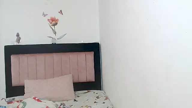 Snapshot of AMARYXS chatting on 04/05/26, 04:48 AMARYXS online show from 04/05/26, 04:48