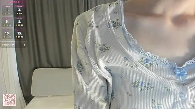 Snapshot of MariellaGrosclaude chatting on 11/09/25, 04:11 MariellaGrosclaude online show from 11/09/25, 04:11