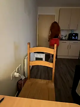 LillieMaee online show from 11/06/25, 03:35