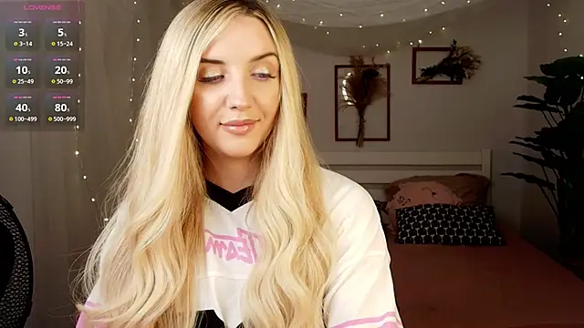 Snapshot of _Mi1a_ chatting on 03/13/26, 07:04 Mi1a online show from 03/13/26, 07:04