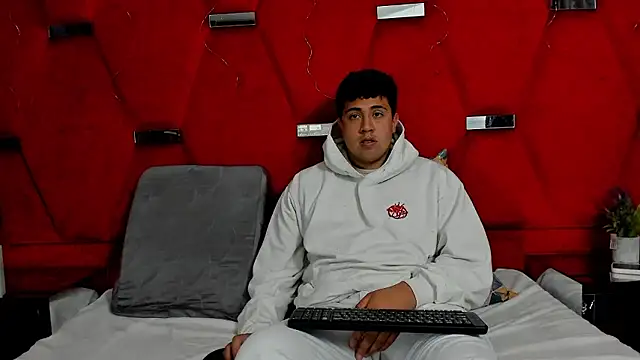 Emmaanddarling online show from 01/15/26, 02:21