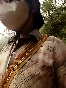 Snapshot of Diana_loo chatting on 11/10/25, 01:26 Diana loo online show from 11/10/25, 01:26