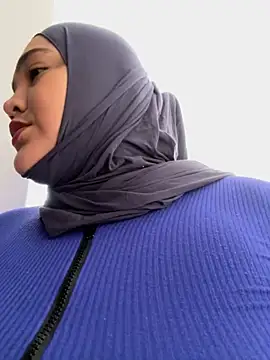 sweetmuslim01 online show from 09/18/25, 02:52